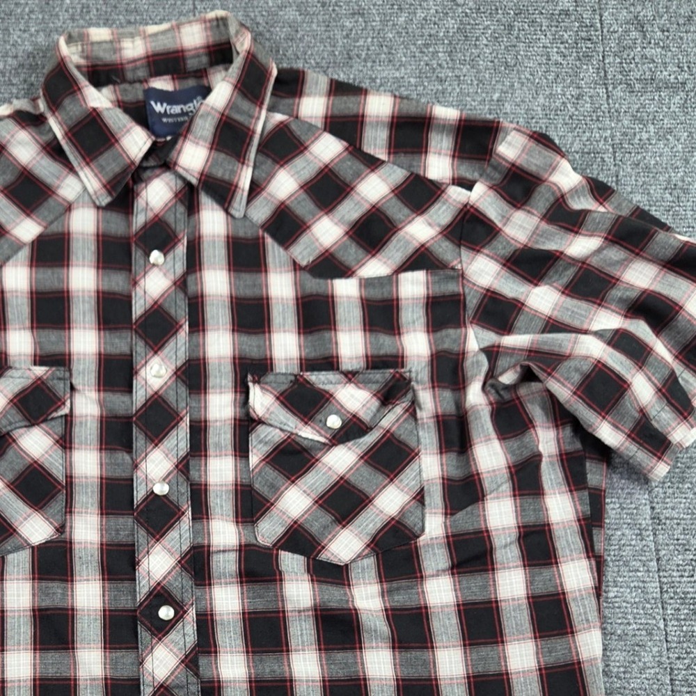 Wrangler Western Shirt Mens Large Red Black Plaid Pearl Snap Short Sleeve